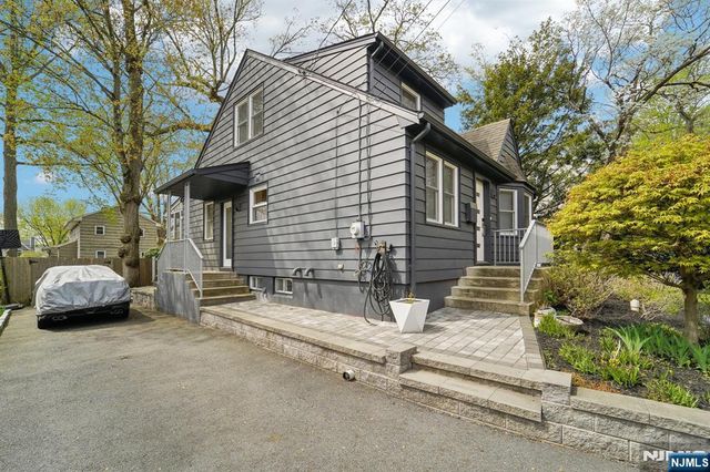 120 Gordon Avenue, Tenafly, NJ 07670