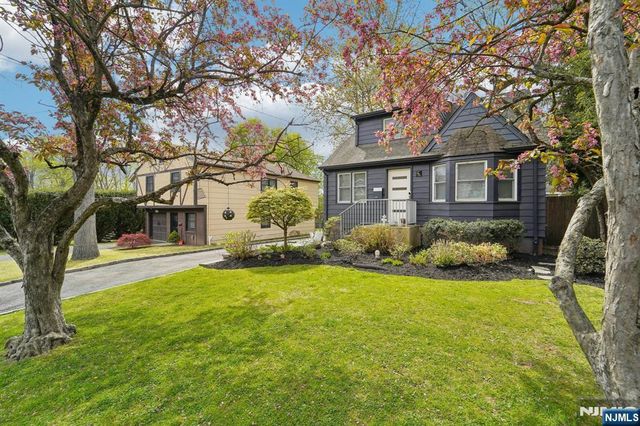 120 Gordon Avenue, Tenafly, NJ 07670