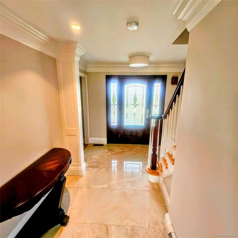 10 Foxwood Lane, Thornwood, NY 10594
