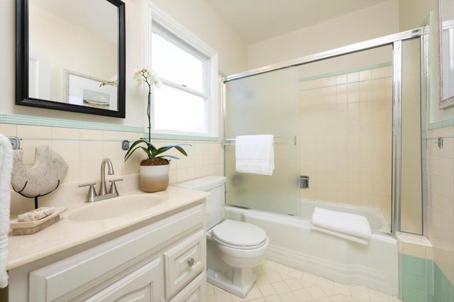 370 Parrott Drive, San Mateo, CA 94402