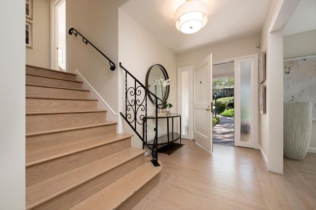 370 Parrott Drive, San Mateo, CA 94402