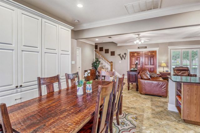 3026 Dees Circle, Sealy, TX 77474