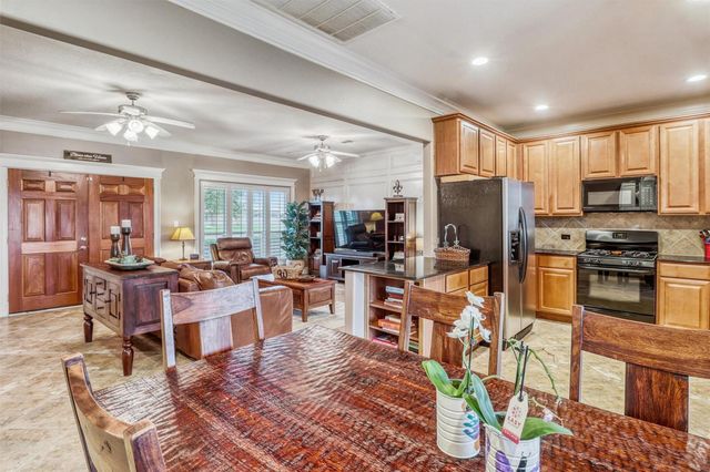 3026 Dees Circle, Sealy, TX 77474