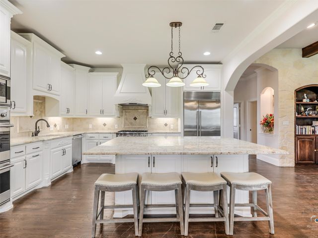 4428 Lake Breeze Drive, Mckinney, TX 75071