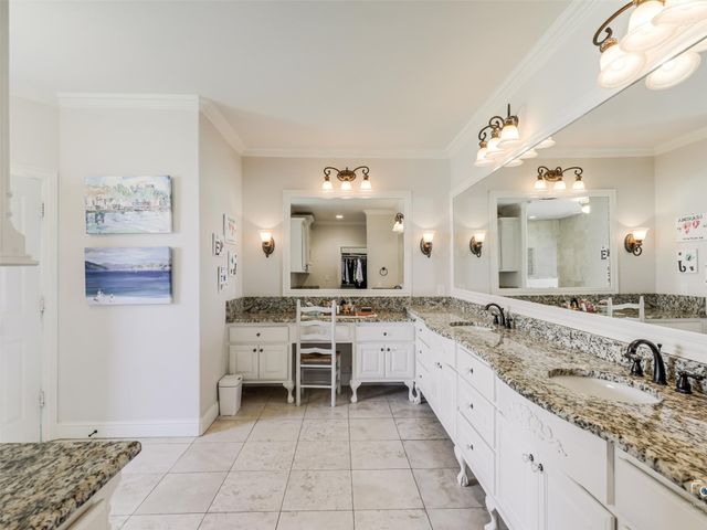 4428 Lake Breeze Drive, Mckinney, TX 75071