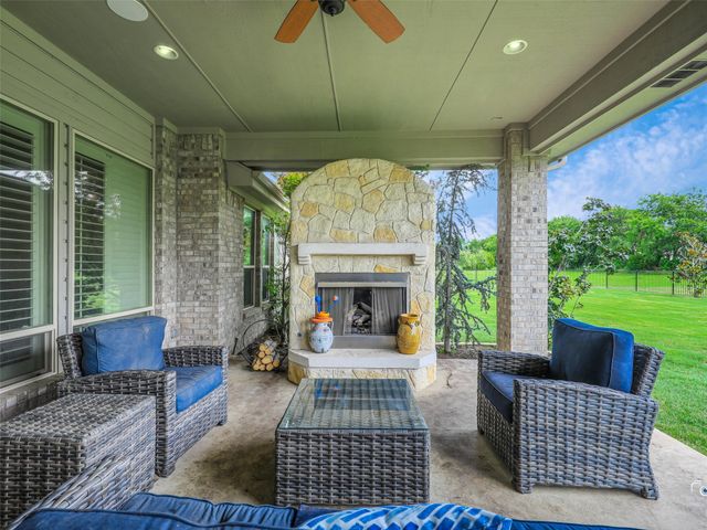 4428 Lake Breeze Drive, Mckinney, TX 75071