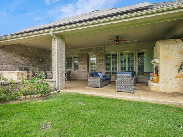 4428 Lake Breeze Drive, Mckinney, TX 75071