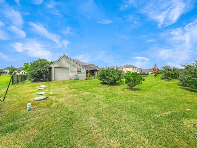 4428 Lake Breeze Drive, Mckinney, TX 75071