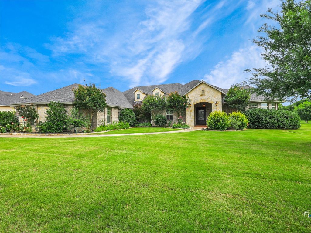 4428 Lake Breeze Drive, Mckinney, TX 75071