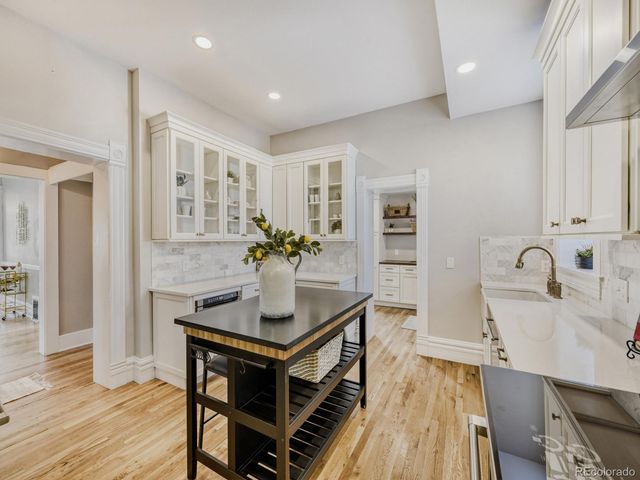 1350 Gaylord Street, Denver, CO 80206