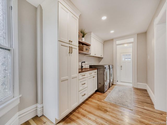 1350 Gaylord Street, Denver, CO 80206