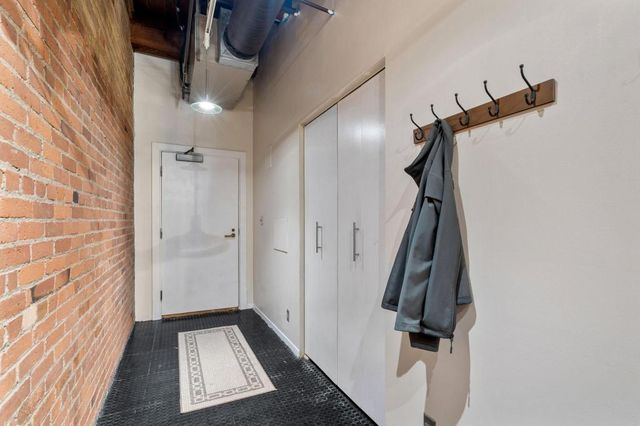 716 N 1st Street 535, Minneapolis, MN 55401