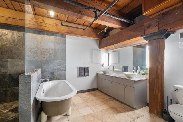 716 N 1st Street 535, Minneapolis, MN 55401