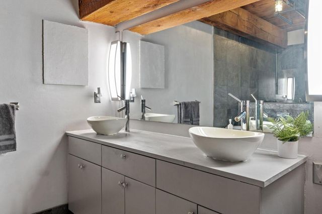 716 N 1st Street 535, Minneapolis, MN 55401