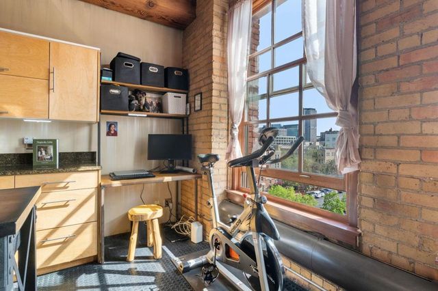 716 N 1st Street 535, Minneapolis, MN 55401