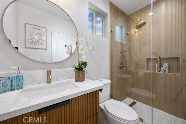 2460 Stoner Avenue, Los Angeles, CA 90064