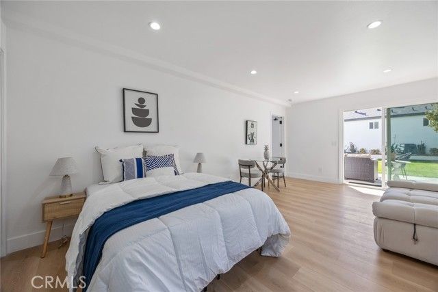 2460 Stoner Avenue, Los Angeles, CA 90064