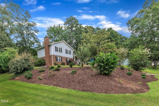 1640 Glengarry Drive, Cary, NC 27511