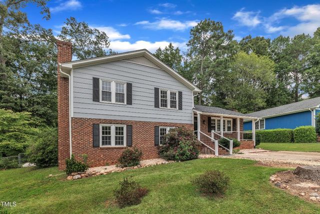 1640 Glengarry Drive, Cary, NC 27511