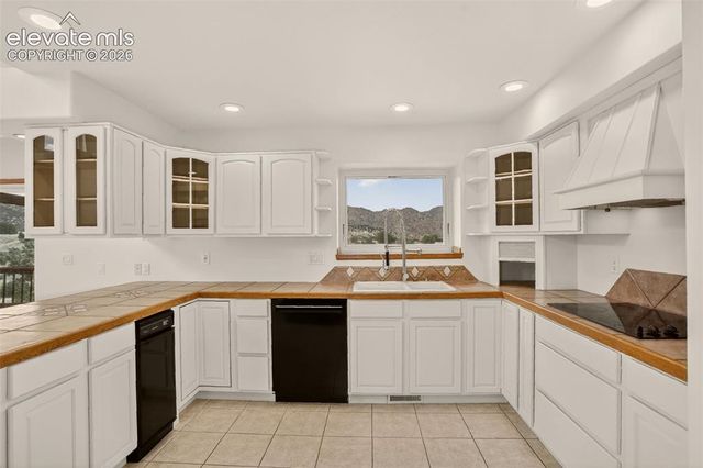 119 Wild Rose Drive, Canon City, CO 81212