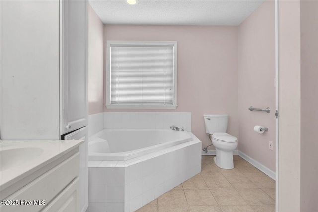 734 Sloop Pointe Lane, Kure Beach, NC 28449