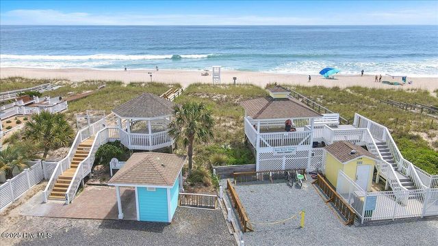 734 Sloop Pointe Lane, Kure Beach, NC 28449