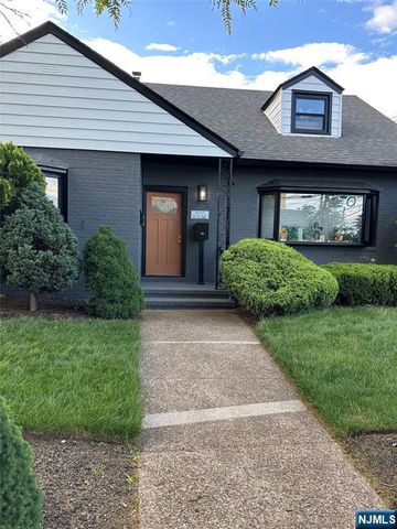 2 Clifton Avenue 2nd fl, Clifton, NJ 07011