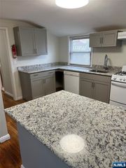 2 Clifton Avenue 2nd fl, Clifton, NJ 07011