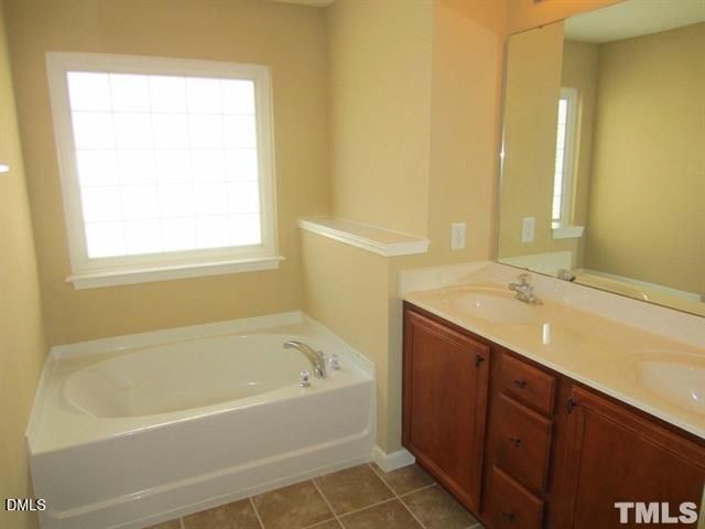 223 Churchview Street, Cary, NC 27513