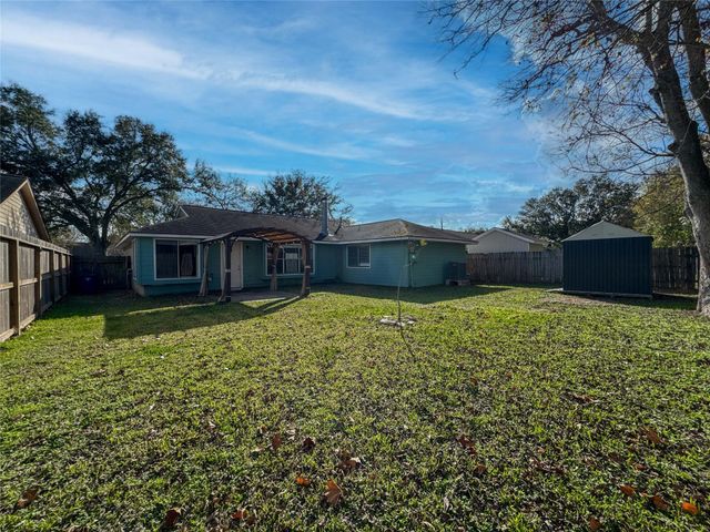 2706 Orion Drive, League City, TX 77573
