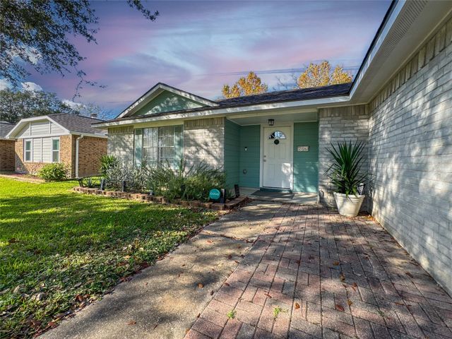 2706 Orion Drive, League City, TX 77573