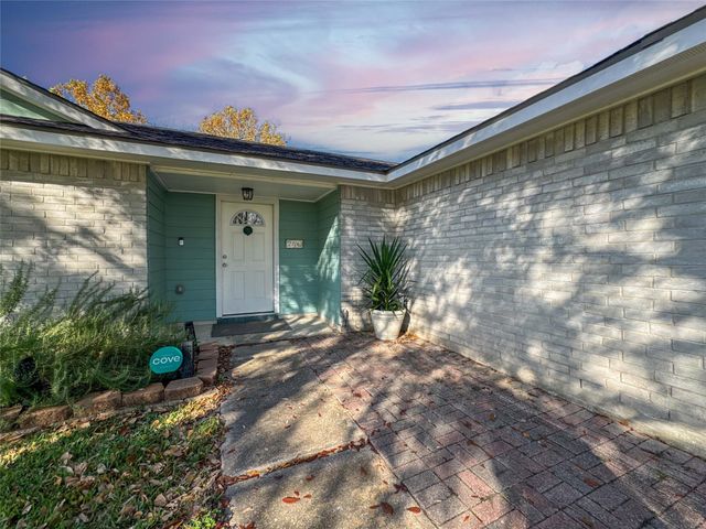 2706 Orion Drive, League City, TX 77573