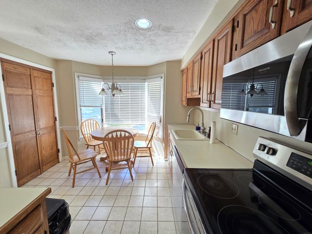 43 Abington Road 43, Danvers, MA 01923