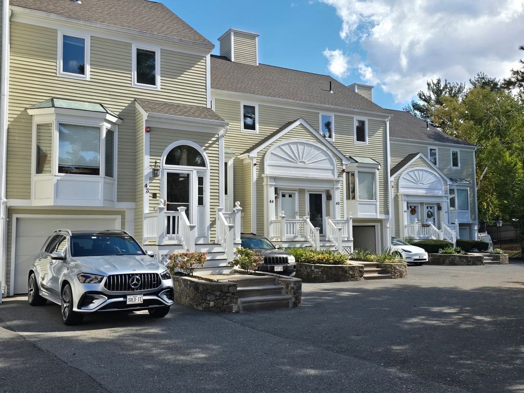 43 Abington Road 43, Danvers, MA 01923