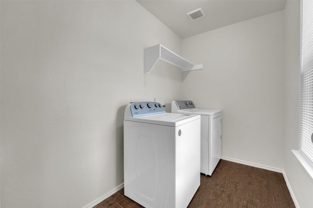 338 Castleridge Drive, Little Elm, TX 75068