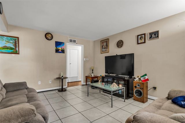 13454 Glenside Drive, Farmers Branch, TX 75234