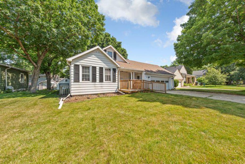 128 Rose Street, Mankato, MN 56001