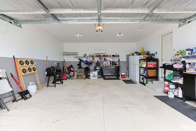 10500 Roszalka Court, Granger, IN 46530