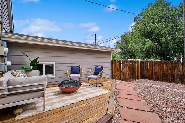 3560 N Steele Street, Denver, CO 80205