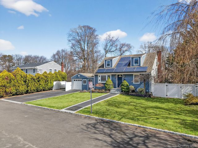 49 Maple Drive, Deer Park, NY 11729