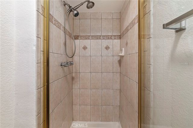 7625 Reseda Boulevard 104, Reseda, CA 91335