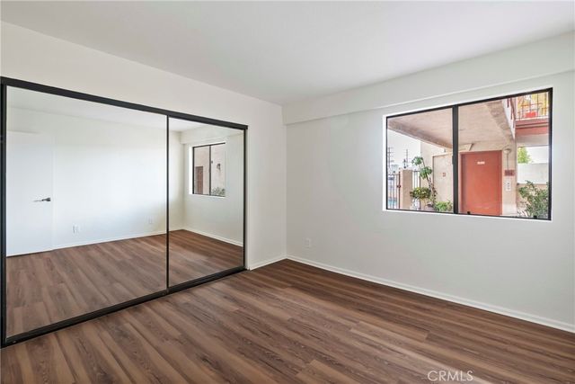 7625 Reseda Boulevard 104, Reseda, CA 91335