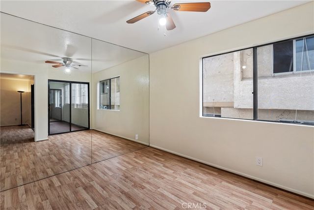 7625 Reseda Boulevard 104, Reseda, CA 91335