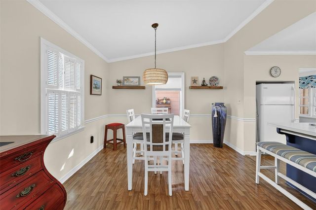 936 N BAKER STREET, Mount Dora, FL 32757