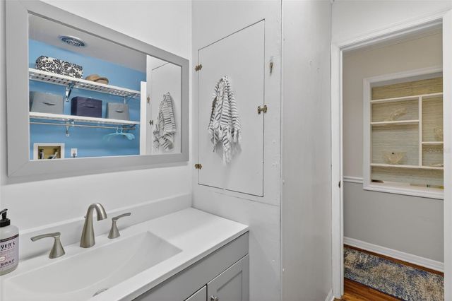 936 N BAKER STREET, Mount Dora, FL 32757