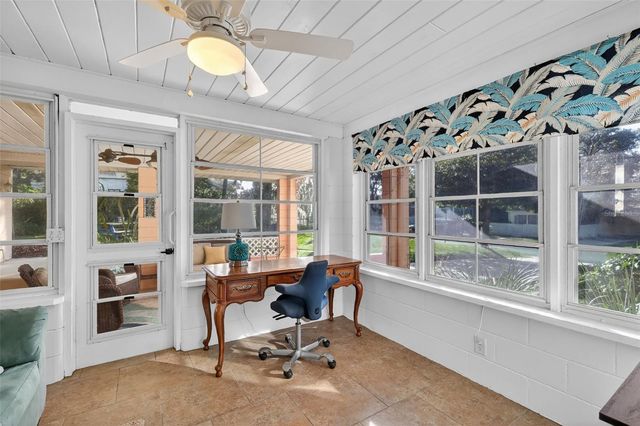 936 N BAKER STREET, Mount Dora, FL 32757