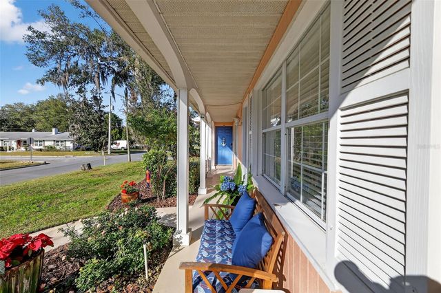 936 N BAKER STREET, Mount Dora, FL 32757