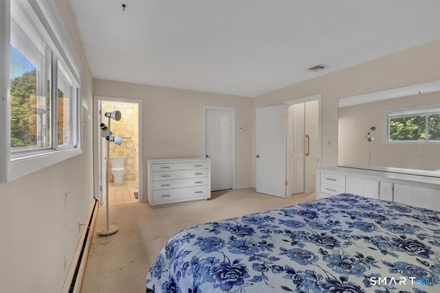 114 Richmond Drive, Manchester, CT 06042