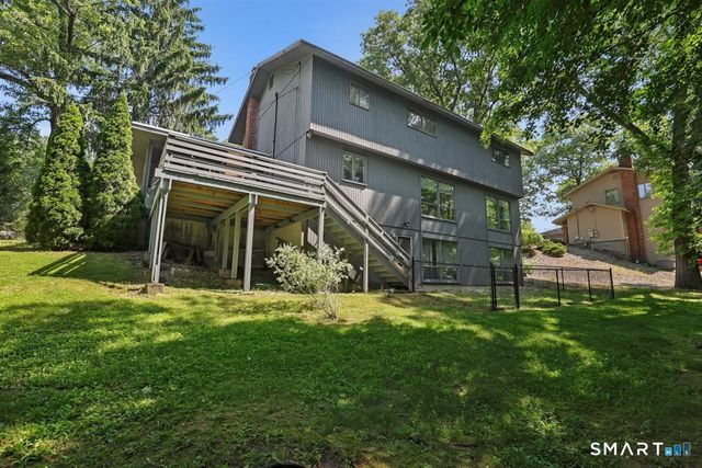 114 Richmond Drive, Manchester, CT 06042
