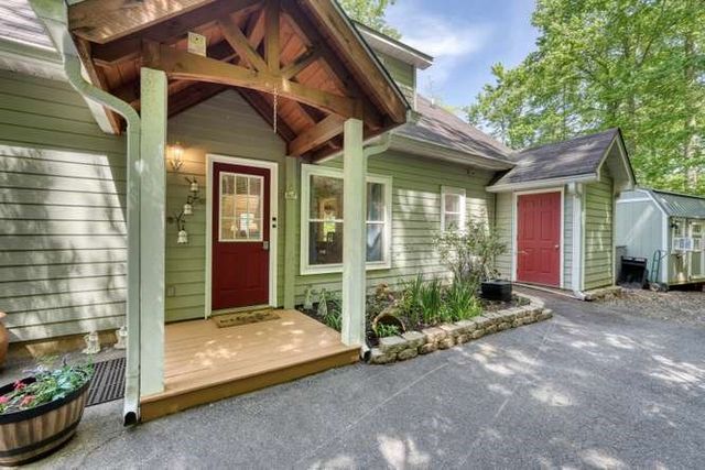 238 Ridge View Lane, Hayesville, NC 28904